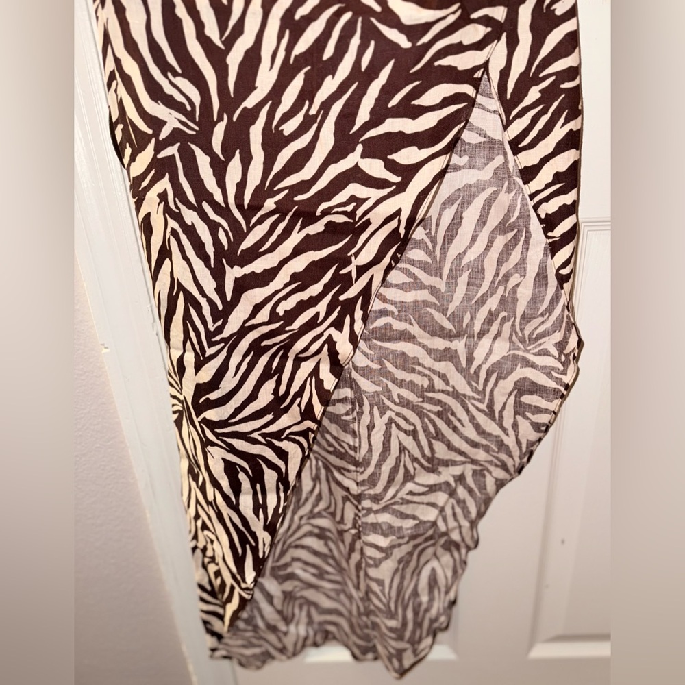 117.  Rumer Cyrus Maxi Dress - Picture 9 of 16